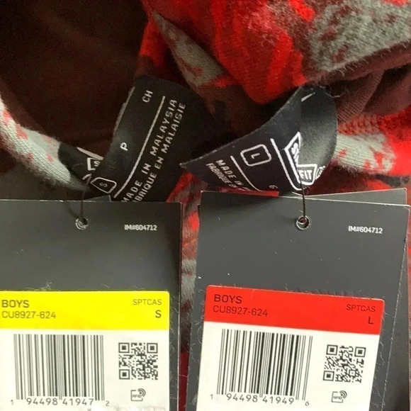 Nike Red Camouflage Hoodie Size Large New - Picture 8 of 9